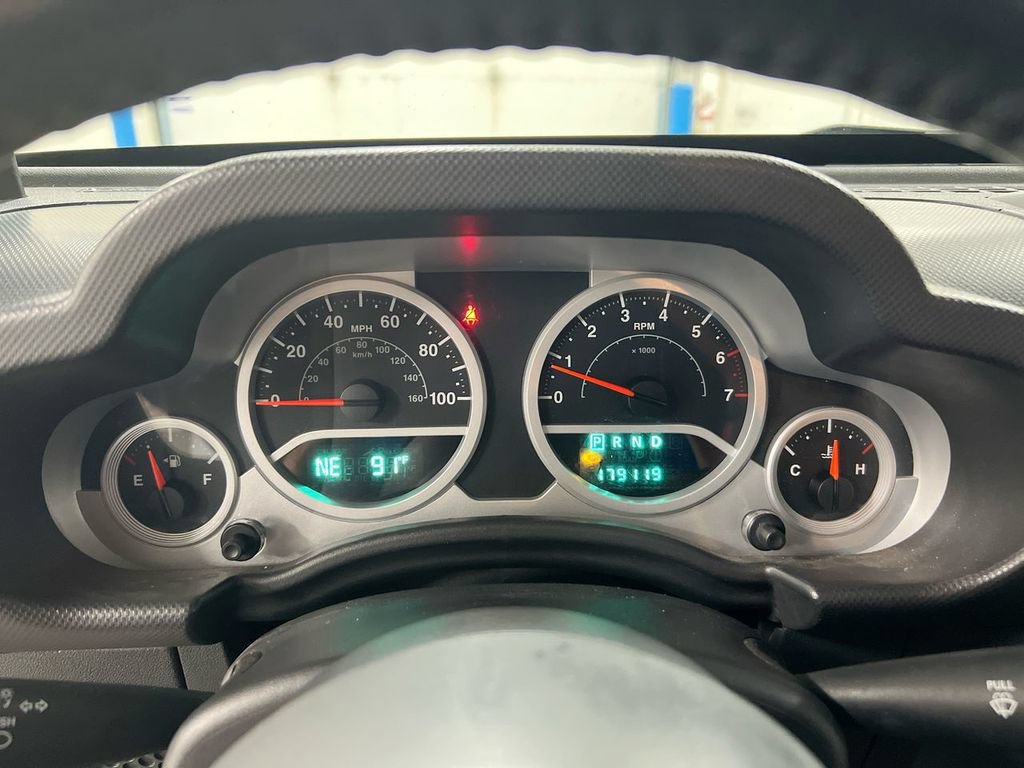 Used 2007 Jeep Wrangler Unlimited Sahara RWD image 12