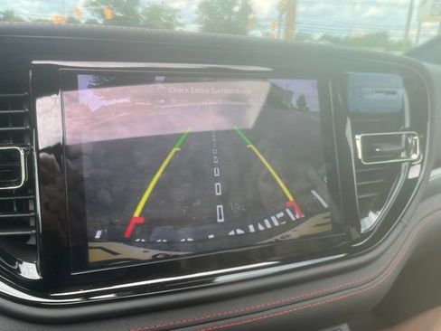 Used 2023 Dodge Durango GT AWD/4WD image 7