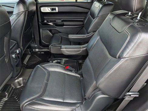 Used 2021 Ford Explorer ST w/ Equipment Group 401A image 21