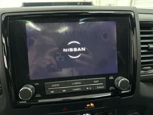 Used 2022 Nissan Frontier Pro-X w/ Pro-X Premium Package RWD image 12