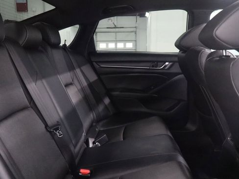 Used 2019 Honda Accord Sport image 15