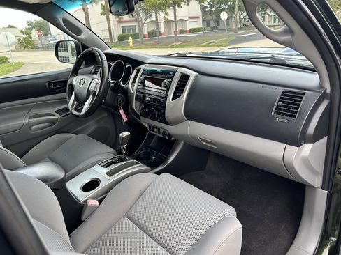 Used 2012 Toyota Tacoma PreRunner w/ TRD Sport Pkg RWD image 30