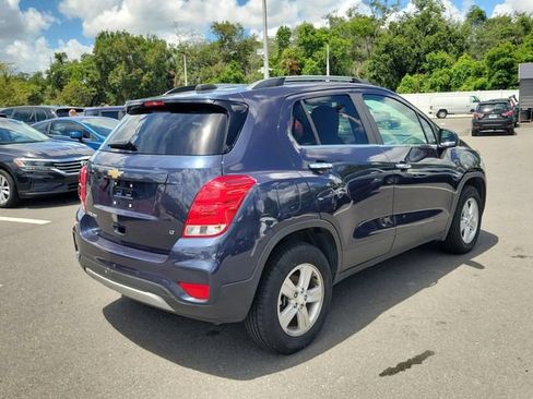 Used 2018 Chevrolet Trax LT w/ LT Convenience Package AWD/4WD image 4