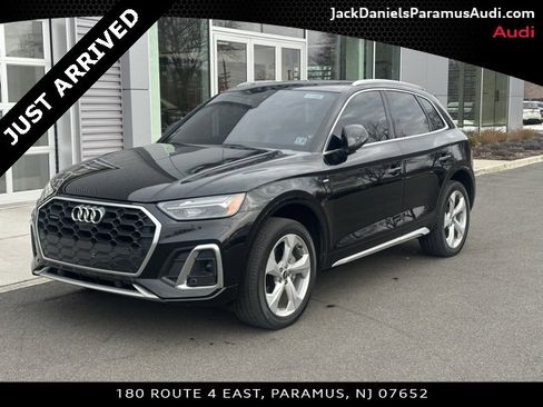 Used 2023 Audi Q5 2.0T Premium Plus w/ Premium Plus Package image 1