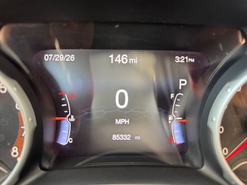 Used 2018 Jeep Compass Limited w/ Navigation Group FWD image 11