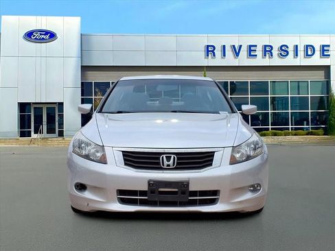 Used 2009 Honda Accord EX-L image 2