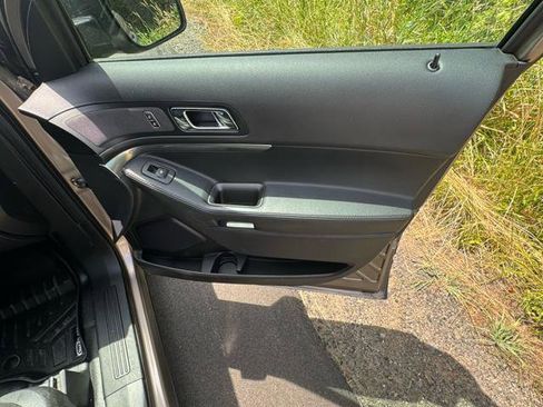 Used 2018 Ford Explorer 4WD Police Interceptor image 15