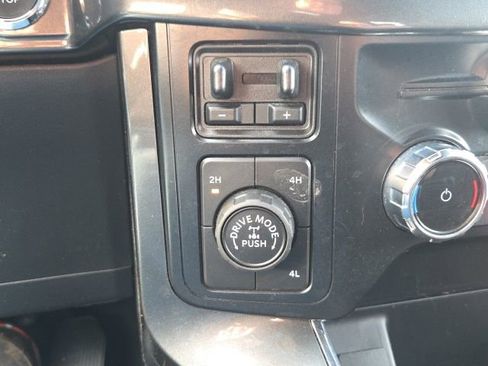 Used 2022 Ford F150 XLT w/ Equipment Group 302A High image 29