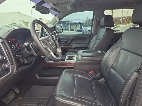 Used 2017 GMC Sierra 1500 SLT w/ SLT Premium Package AWD/4WD image 13