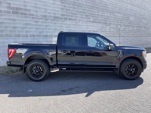 Used 2022 Ford F150 XLT w/ Equipment Group 302A High AWD/4WD image 2
