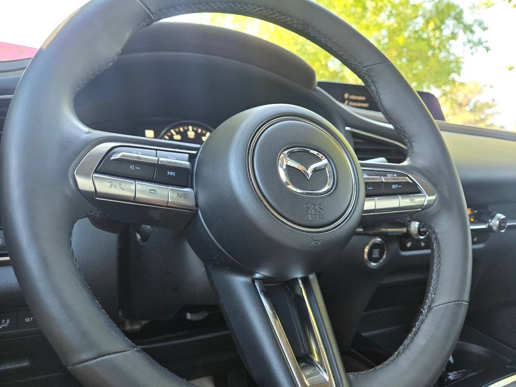 Used 2023 MAZDA CX-30 2.5 Turbo w/ Premium Package AWD/4WD image 19