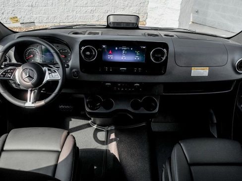 New 2025 Mercedes-Benz Sprinter 2500 image 20