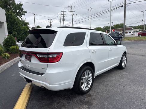 Used 2024 Dodge Durango GT AWD/4WD image 3