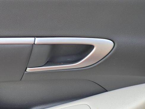 Used 2025 Hyundai Sonata SEL FWD image 26