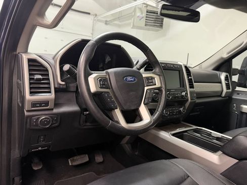 Used 2020 Ford F250 Lariat AWD/4WD image 4