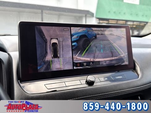 Used 2024 Nissan Rogue SL AWD/4WD image 36