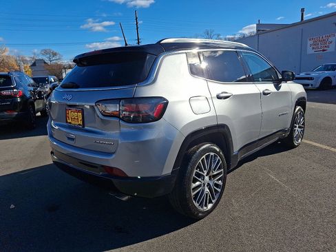 Certified 2022 Jeep Compass Limited w/ Elite Group image 6