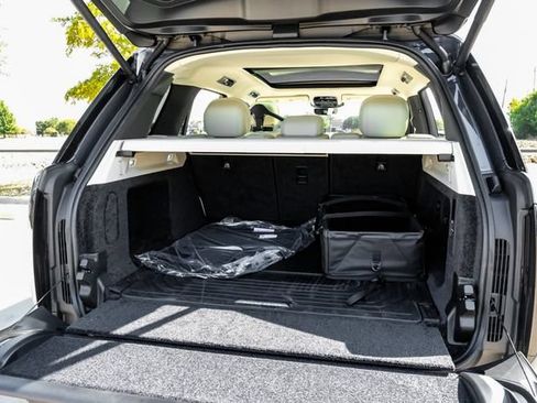 New 2027 Land Rover Range Rover SE AWD/4WD image 61