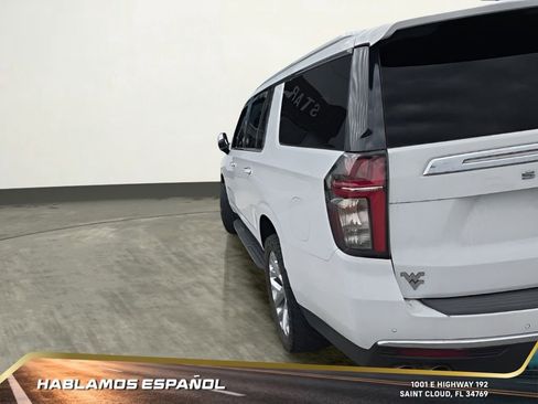 Used 2023 Chevrolet Suburban Premier image 28