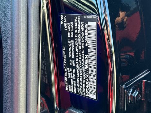 Used 2020 Porsche Macan GTS image 28