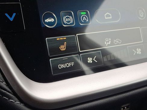 Certified 2025 Subaru Legacy Premium image 24