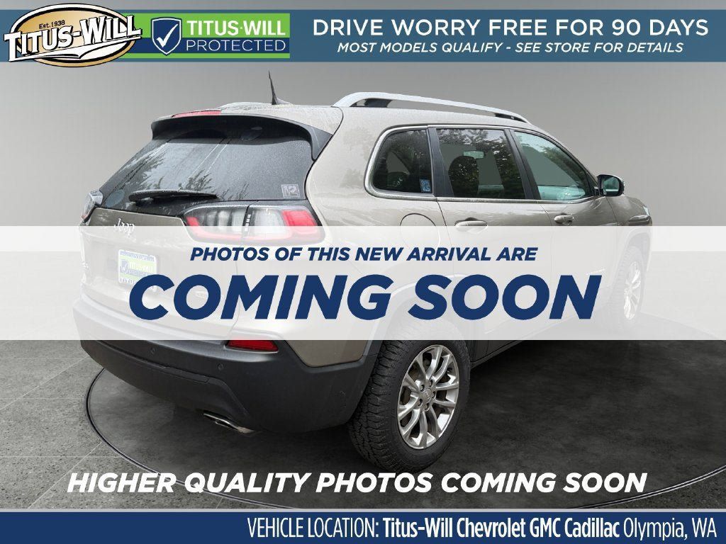 Used 2019 Jeep Cherokee Latitude Plus w/ Comfort/Convenience Group AWD/4WD image 5