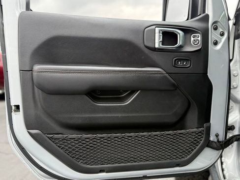 Used 2022 Jeep Wrangler Unlimited Rubicon image 16