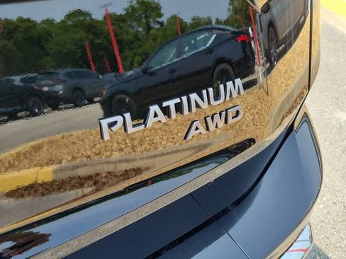 New 2026 Nissan Rogue Platinum w/ Platinum Premium Package AWD/4WD image 9