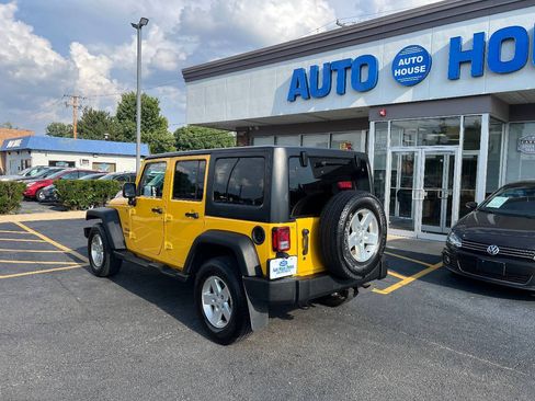 Used 2015 Jeep Wrangler Unlimited Sport w/ Power Convenience Group AWD/4WD image 11