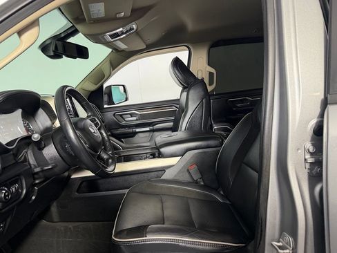 Used 2020 RAM 1500 Laramie AWD/4WD image 24
