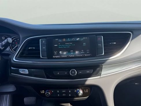 Used 2019 Buick Enclave Essence AWD/4WD image 15