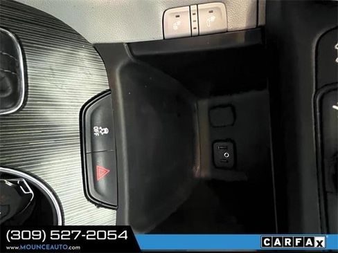 Used 2018 GMC Acadia SLT image 21