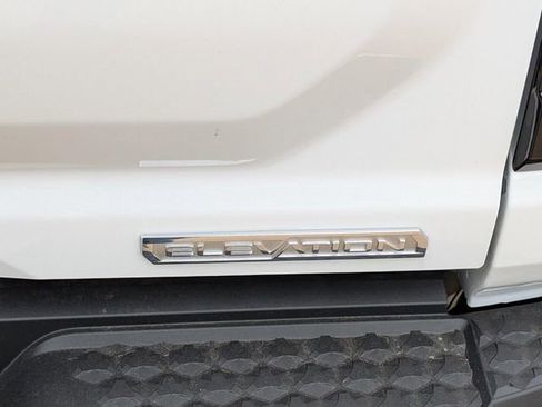 New 2026 GMC Canyon Elevation w/ Convenience Package image 5