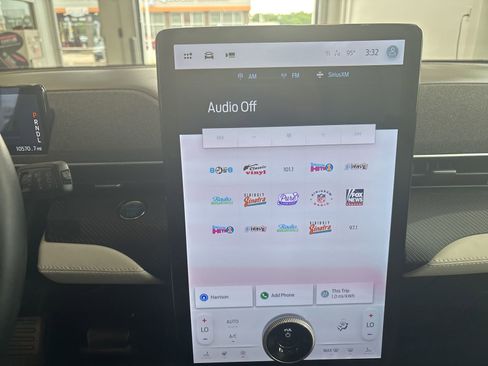 Used 2024 Ford Mustang Mach-E Premium image 26