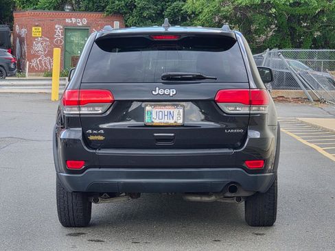 Used 2016 Jeep Grand Cherokee Laredo w/ Quick Order Package 23E AWD/4WD image 6