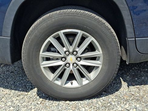 Used 2023 Chevrolet Traverse LT w/ LPO, Floor Liner Package AWD/4WD image 25