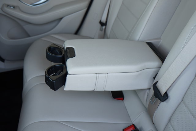 Used 2021 Mercedes-Benz GLC 300 4MATIC image 31