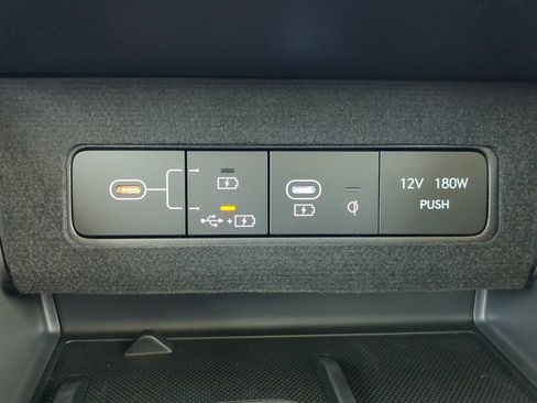 New 2025 Hyundai Sonata Limited FWD image 17