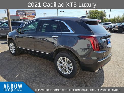 Used 2021 Cadillac XT5 Luxury FWD image 8