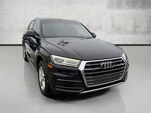 Used 2019 Audi Q5 2.0T Premium image 3