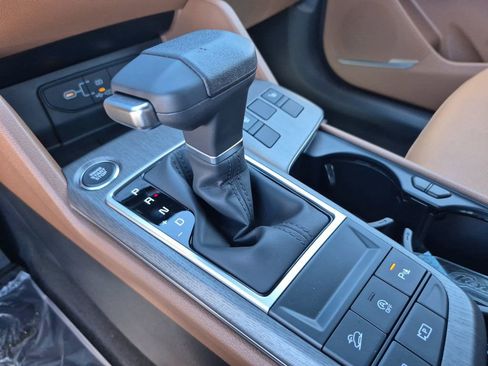 New 2026 Kia Sportage X-Line w/ X-Line Premium Package image 24