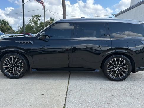 Used 2026 INFINITI QX80 Autograph AWD/4WD image 2