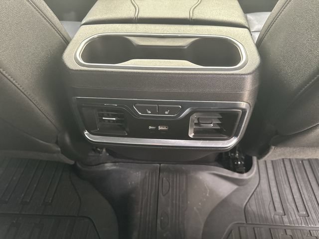 Used 2024 GMC Sierra 1500 SLT w/ SLT Premium Plus Package AWD/4WD image 21