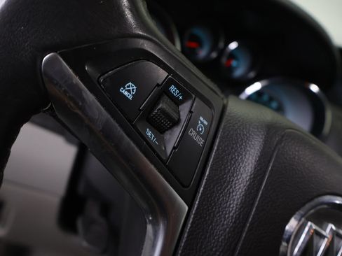 Used 2016 Buick Encore Convenience FWD image 18