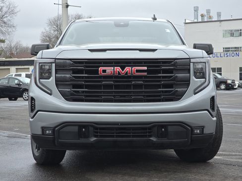 Used 2024 GMC Sierra 1500 Elevation image 17
