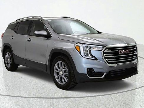 Used 2024 GMC Terrain SLT AWD/4WD image 1