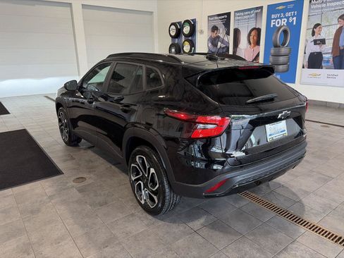 New 2026 Chevrolet Trax RS w/ Driver Confidence Package FWD image 6