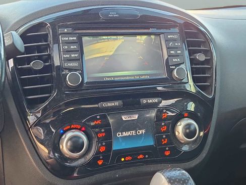 Used 2014 Nissan Juke SV w/ Navigation Package FWD image 26