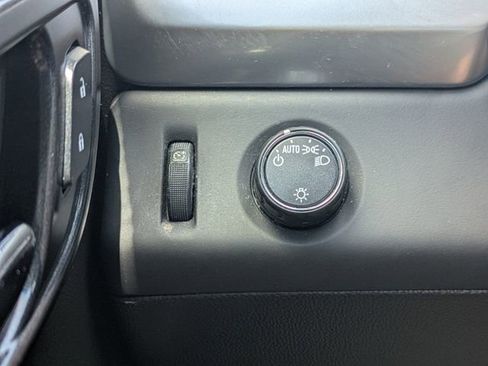Used 2017 Chevrolet Tahoe LT RWD image 30