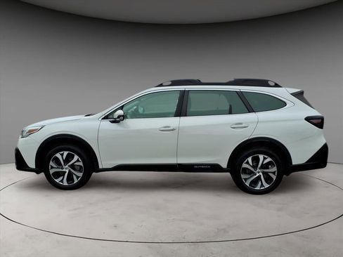 Used 2022 Subaru Outback Limited w/ Popular Package #2 image 2